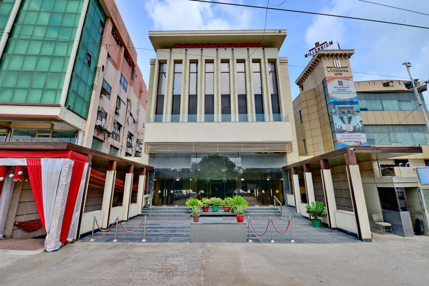 Mahalakshmi Palace Hotel