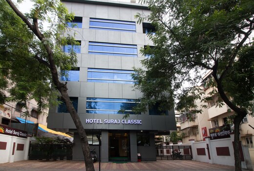 Hotel Suraj Classic