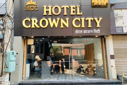 HOTEL CROWN CITY (DABRA CHOWK)
