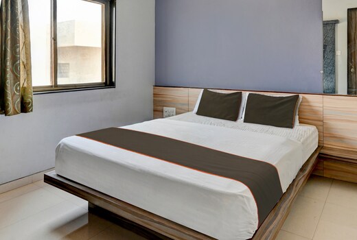 Hotel O Sai Shangrila Residency