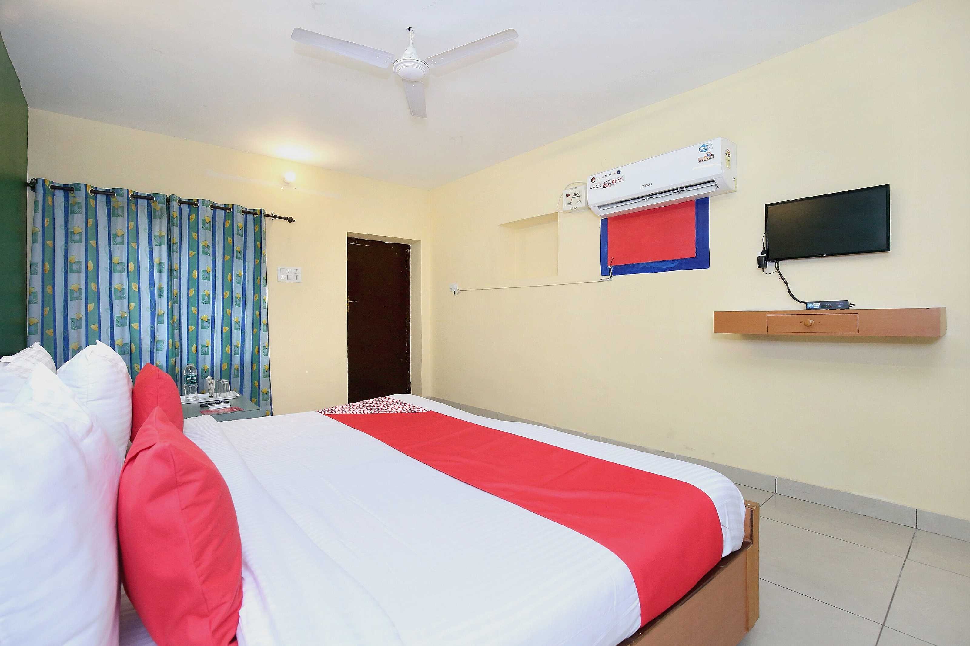 Hotel O Rajmahal