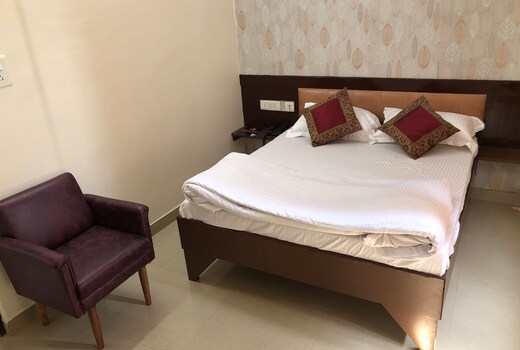 Hotel Kaushik