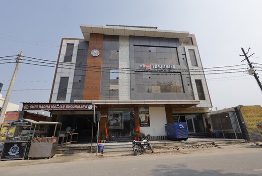 hotel vraj anad