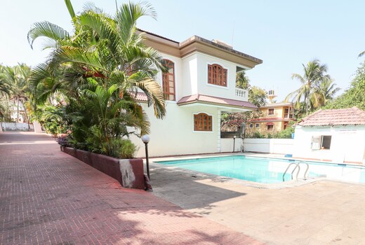 Villa B-1