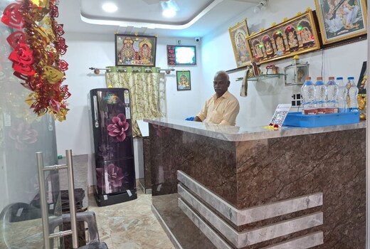 Sri Saraswathi Rooms
