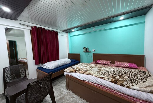 Him Kim Home Stay - Mana Village
