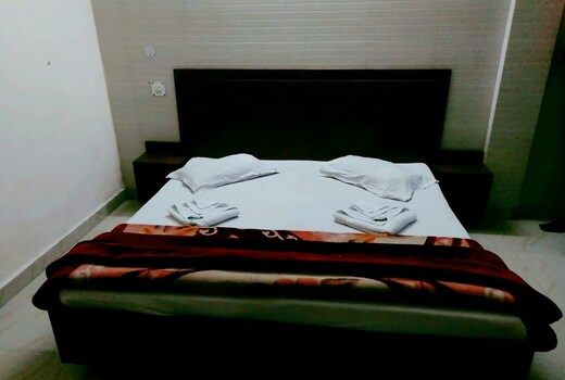 Hotel Krishna Palace