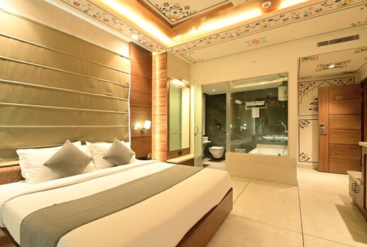 Hotel RR 62 - Jaipur City Centre Hotel