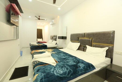 Aditya Rooms and Stay