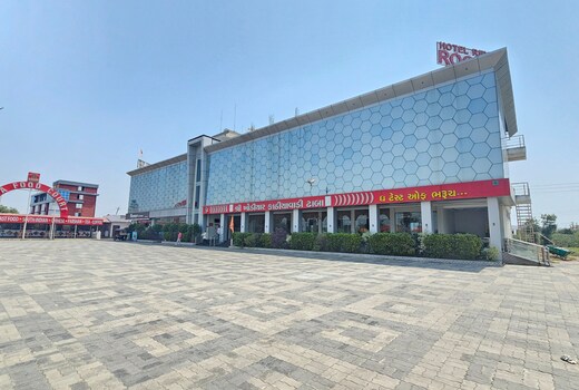 HOTEL REVA