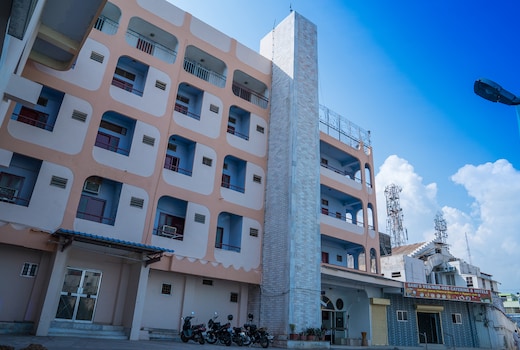 Hotel Chanma International