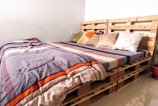 Visit for a couple friendly place (Amigo Homes)
