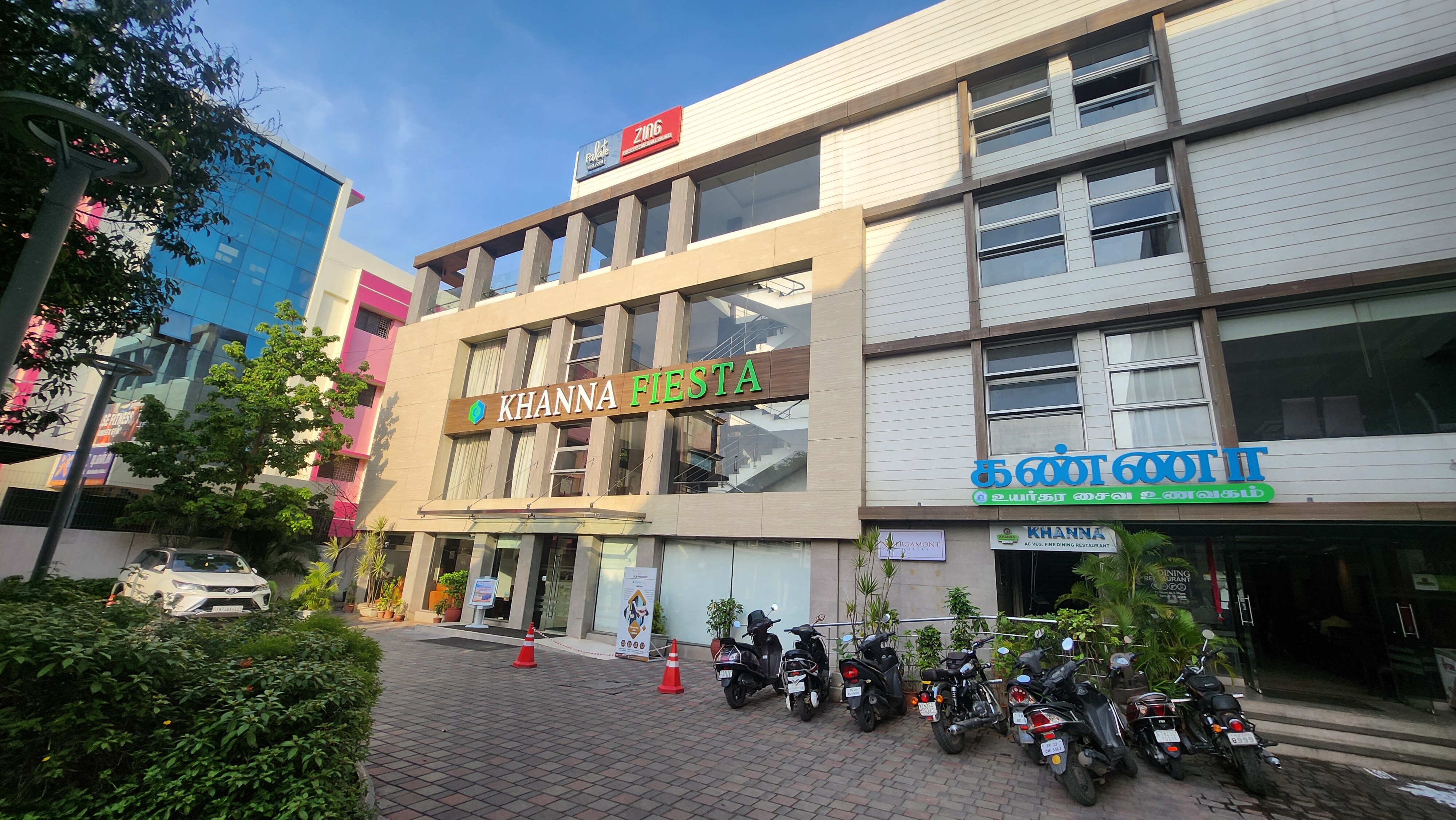 Khanna Fiesta - A Bergamont Hotel