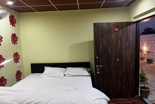 PURVI GUEST HOUSE