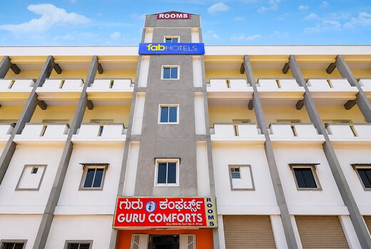 FabHotel Guru Comforts