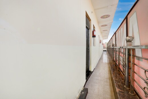 Hotel O AnubhavRooms
