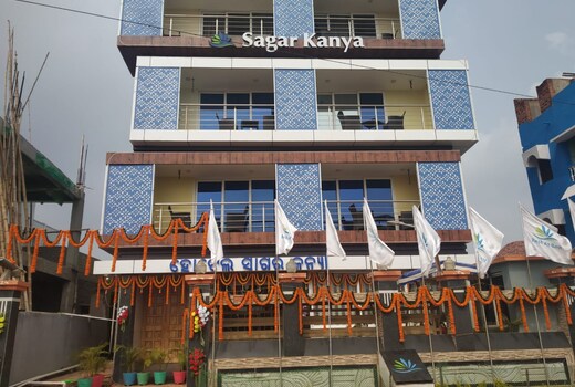 HOTEL SAGAR KANYA INN ,100mtrs from Sea Beach