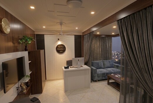 hotel prakriti inn