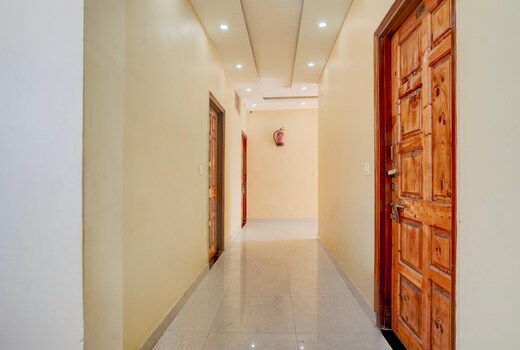 SPOT ON by OYO The Paradiso Inn
