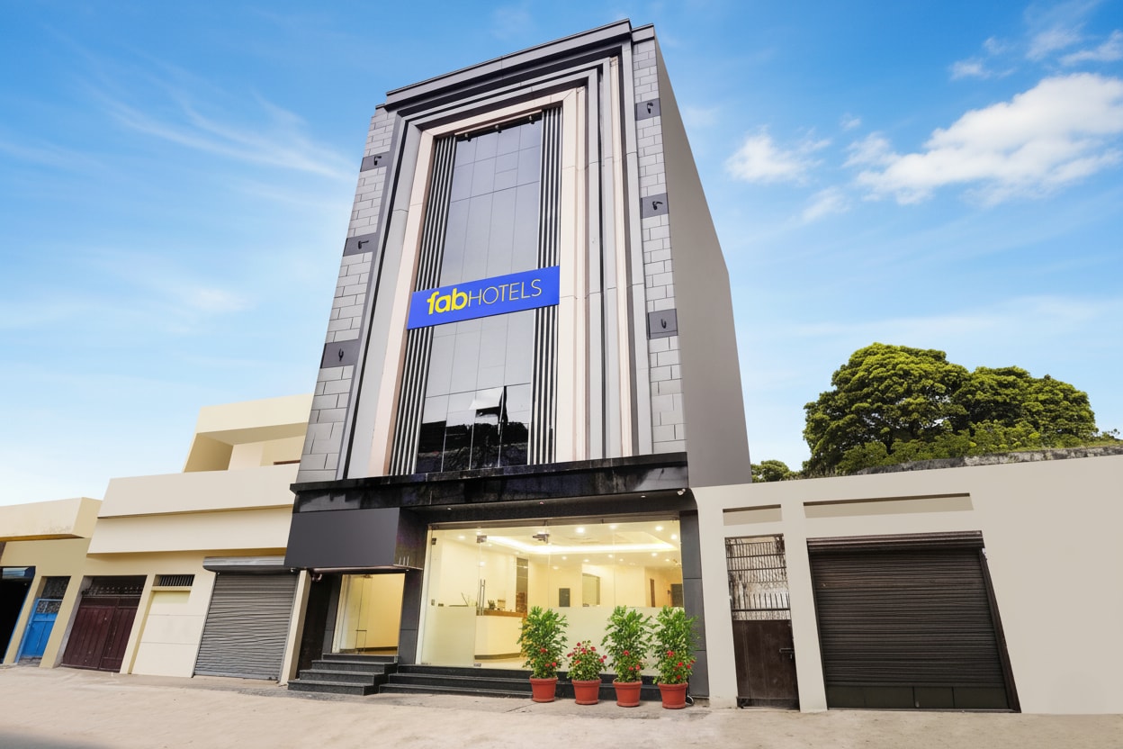 FabHotel Sanviraaj