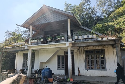 ROKOVILHUNO HOMESTAY