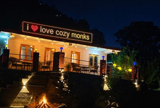 The Cozy Monks Riverside -Tirthan Valley