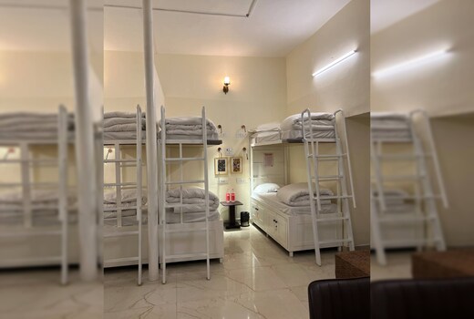 Tosh Dorms and Rooms