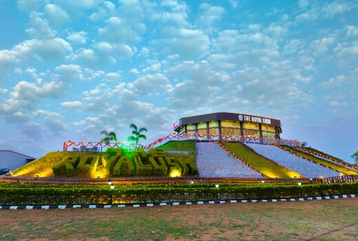 THE ROYAL LUSH HOTEL