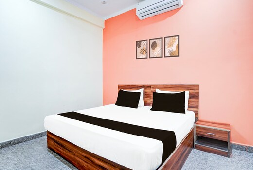 Hotel O Town Home
