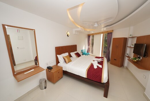 Hotel Devi Paradise