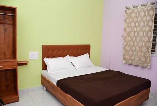 Jayam Lodge.