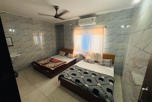 Shubham Homestay