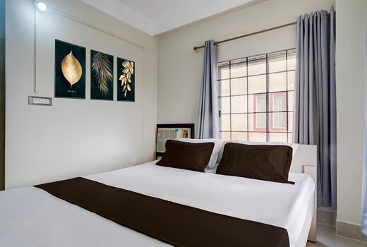 Hotel O by OYO Executive Homestay