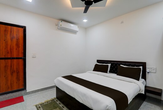 Hotel O Flagship Hotel MK Palace