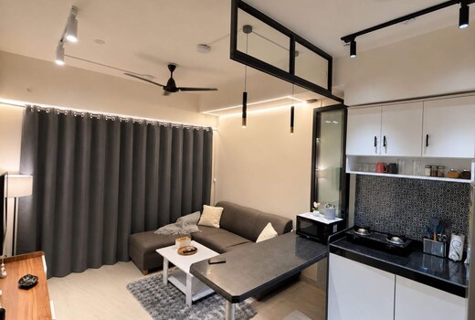 Greyflix Heaven 23 10 mins drive Viviana Korum