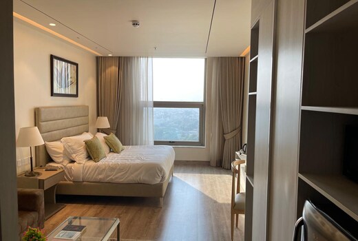 Harry's apartment