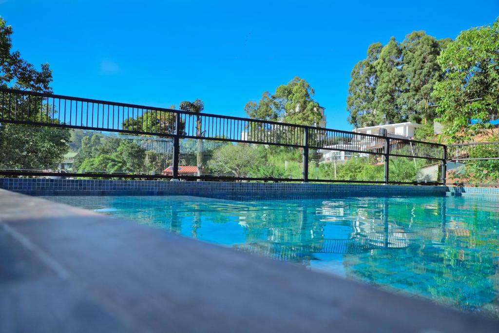 Oak Ray La Ella Breeze Hotel