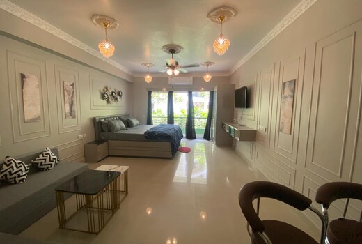 Royal presidential suite at Siddha Xanadu 106