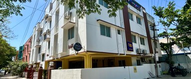 Crayons Hotel