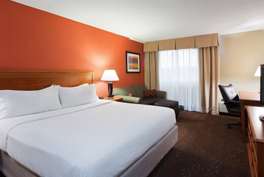 Holiday Inn Cincinnati-Riverfront, an IHG Hotel