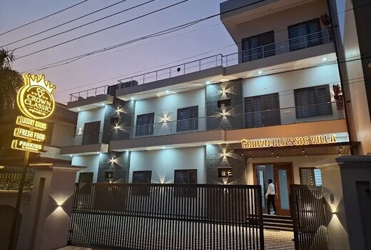 Hotel Crown Classic Villa