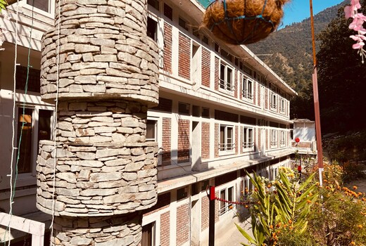 Shivlinga Tourist Complex Yamnotri