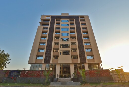 Hotel Empyrean