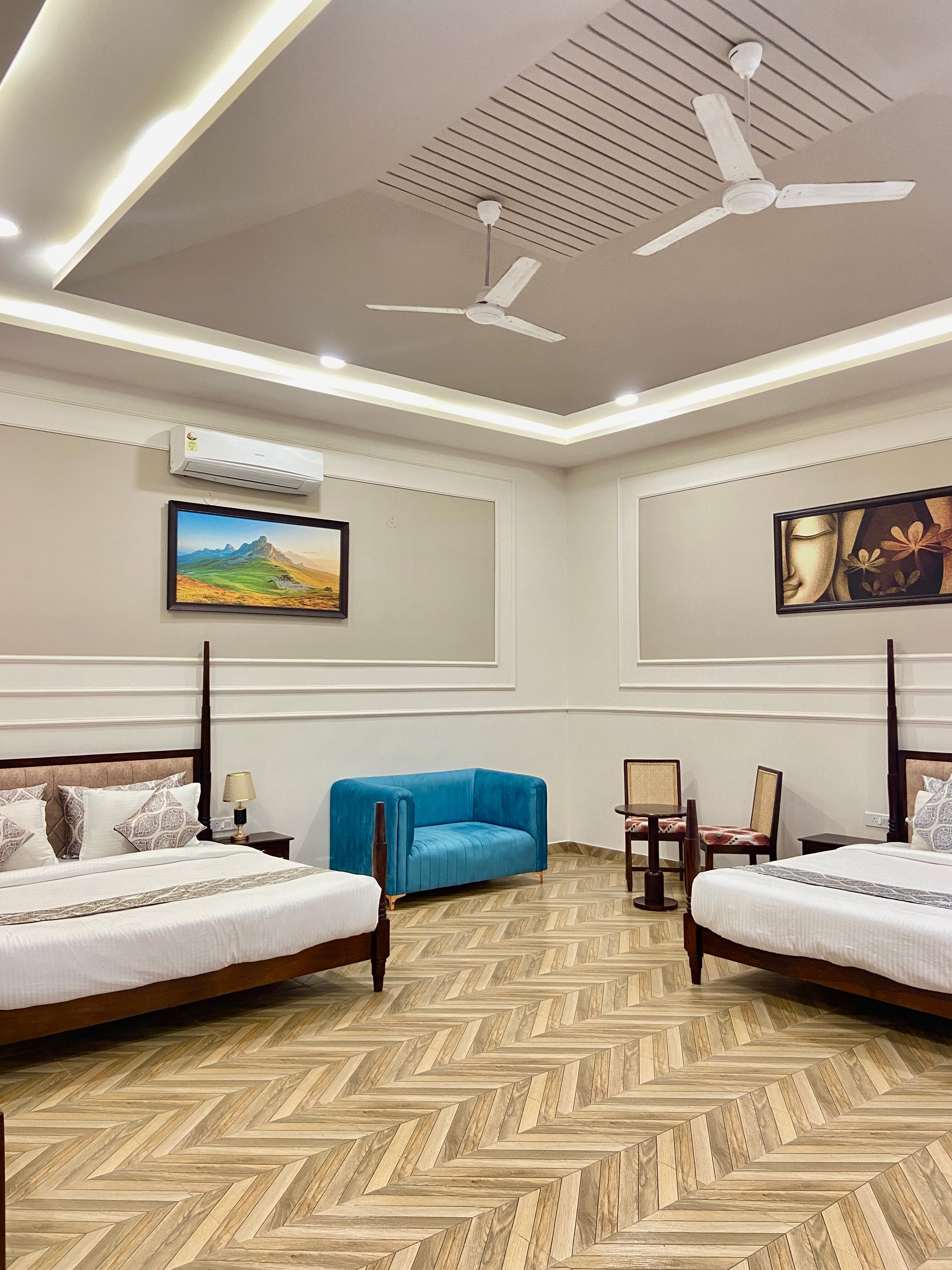 Main gallery