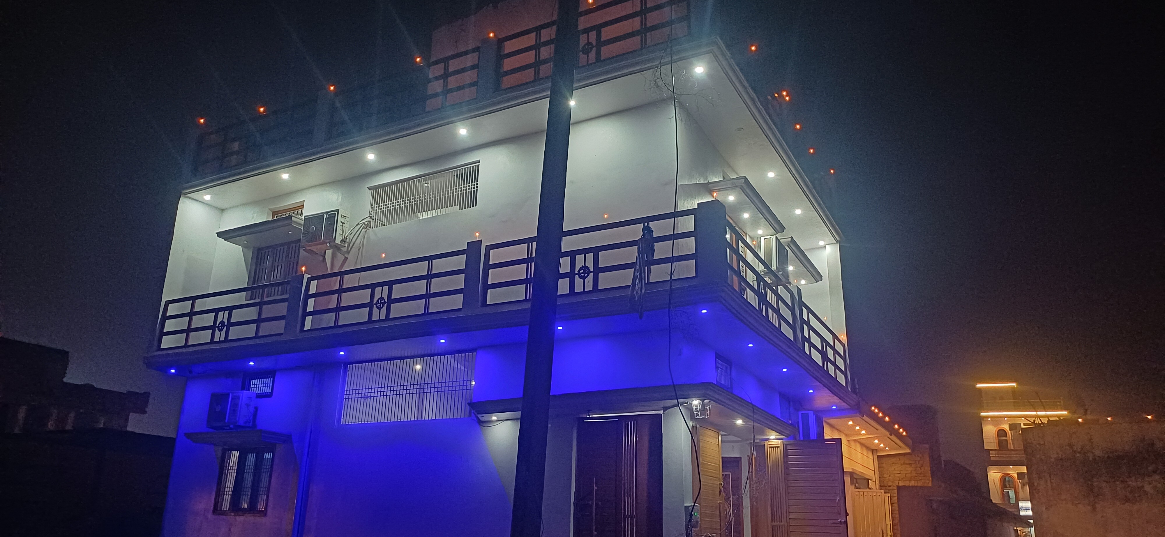 Sasta In Guest House