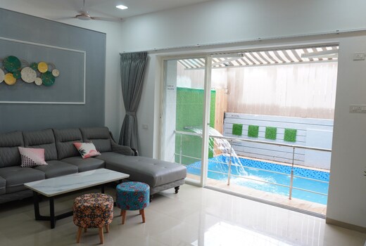 Taj Royal Villa Lonavala - Private Turf & Heated Pool