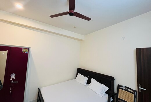 Raj Homestay Kashi
