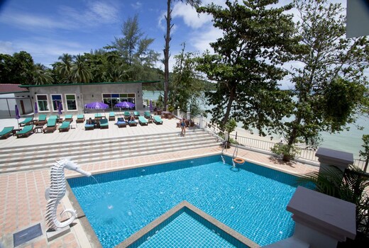Tri Trang Beach Resort Phuket