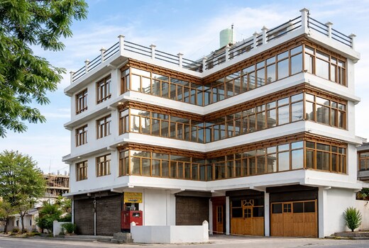Hotel The Ladakh Residency