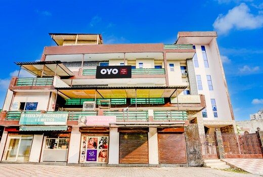 Hotel O The Max inn